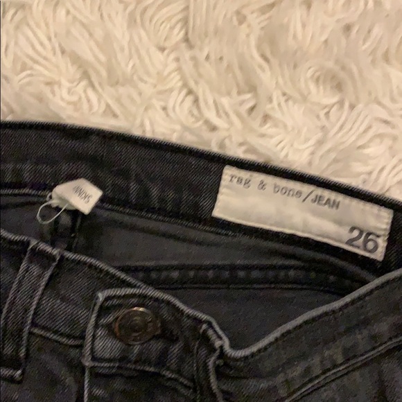 Rag & Bone Black Skinny Rock w Holes 26 - Picture 2 of 8